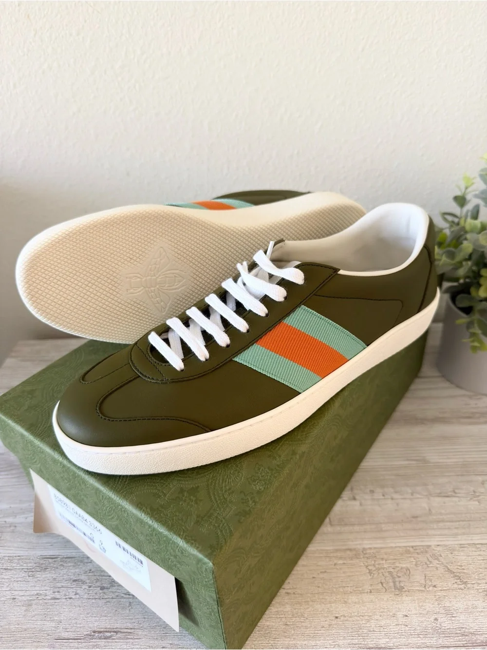 New Gucci G74 men leather sneakers with Web, dark green olive, size 9, US 9.5-10